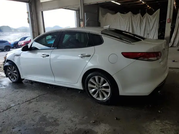 5XXGU4L32GG057762 2016 KIA OPTIMA - Image 2