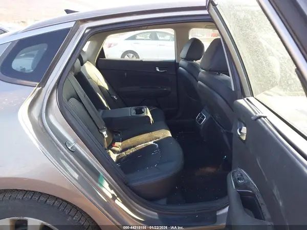 5XXGU4L32GG058801 2016 KIA OPTIMA - Image 8