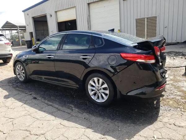 5XXGU4L32GG063075 2016 KIA OPTIMA - Image 2