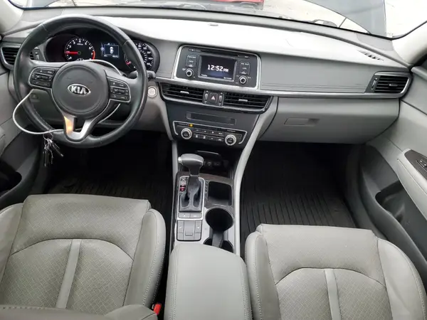 5XXGU4L32GG068115 2016 KIA OPTIMA - Image 8