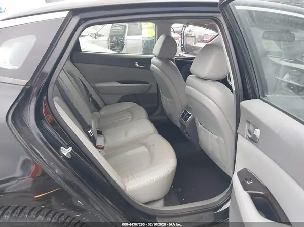 5XXGU4L32GG074660 2016 KIA OPTIMA - Image 8