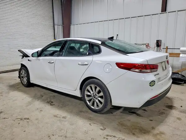 5XXGU4L32GG086212 2016 KIA OPTIMA - Image 2