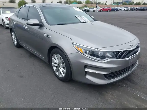 5XXGU4L32GG092690 2016 KIA OPTIMA - Image 1