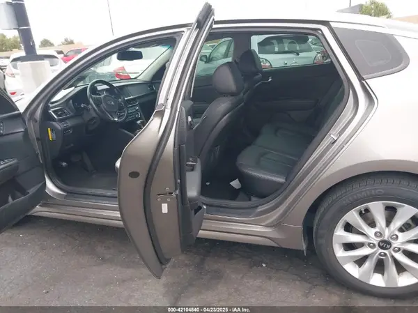 5XXGU4L32GG092690 2016 KIA OPTIMA - Image 8