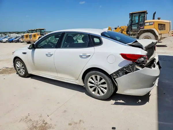 5XXGU4L32GG094889 2016 KIA OPTIMA - Image 2