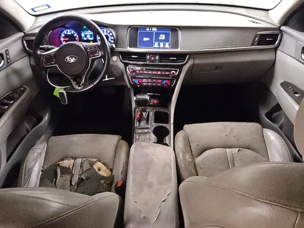 5XXGU4L32GG099963 2016 KIA OPTIMA - Image 8