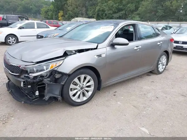 5XXGU4L32GG107317 2016 KIA OPTIMA - Image 2