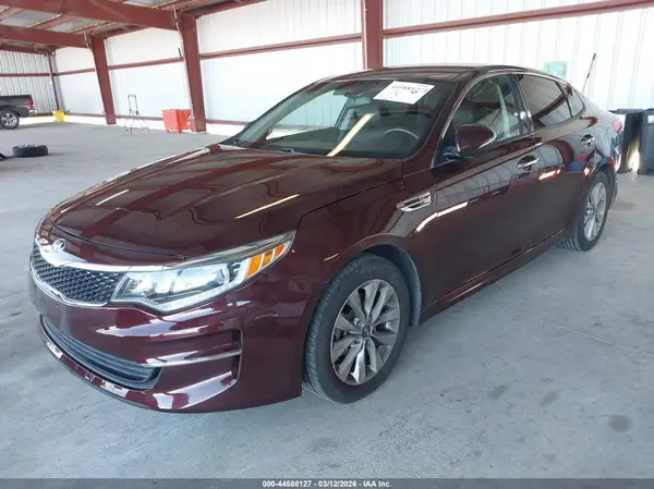 5XXGU4L32GG113506 2016 KIA OPTIMA - Image 2