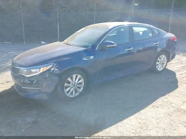 5XXGU4L32GG113716 2016 KIA OPTIMA - Image 2