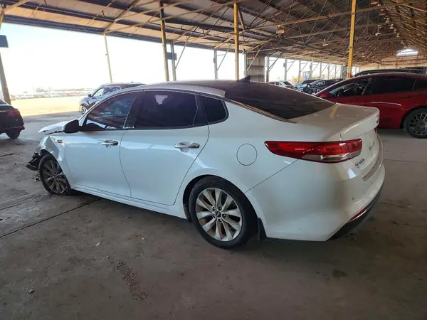 5XXGU4L32GG115594 2016 KIA OPTIMA - Image 2
