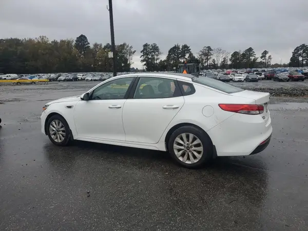5XXGU4L32GG119080 2016 KIA OPTIMA - Image 2