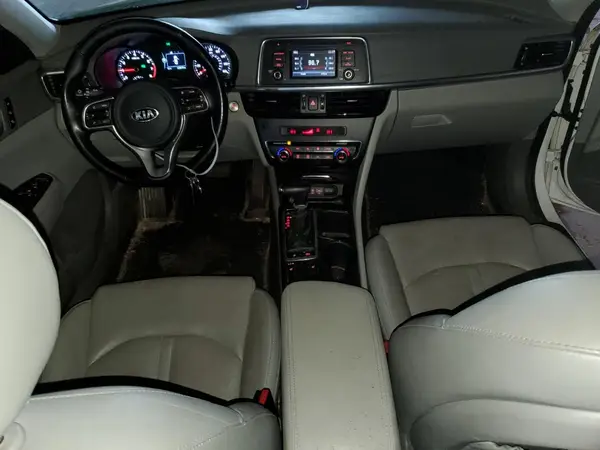 5XXGU4L32GG120424 2016 KIA OPTIMA - Image 8