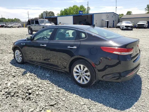 5XXGU4L32HG122238 2017 KIA OPTIMA - Image 2