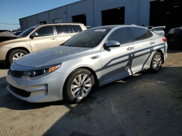 5XXGU4L32HG127102 2017 KIA OPTIMA - Image 1