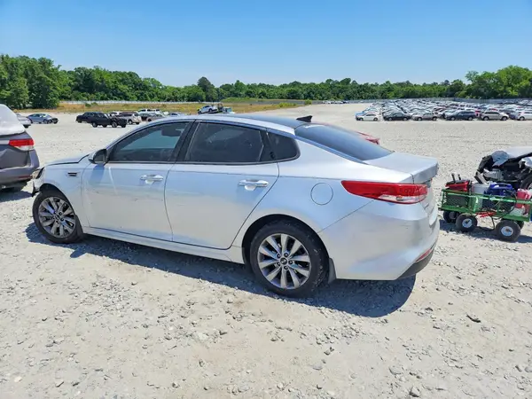 5XXGU4L32HG129190 2017 KIA OPTIMA - Image 2