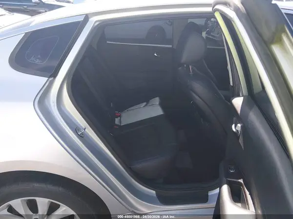 5XXGU4L32HG130646 2017 KIA OPTIMA - Image 8