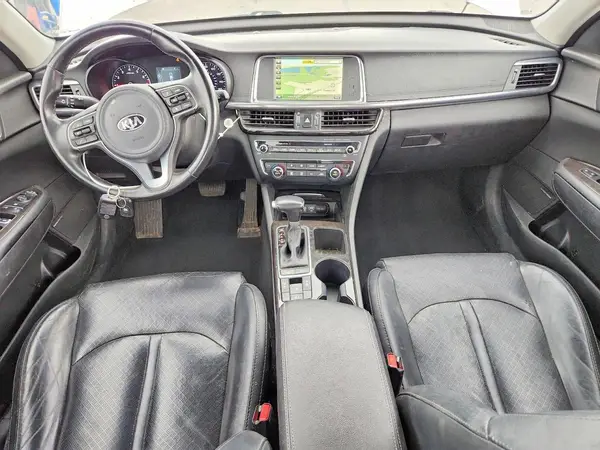 5XXGU4L32HG144112 2017 KIA OPTIMA - Image 8