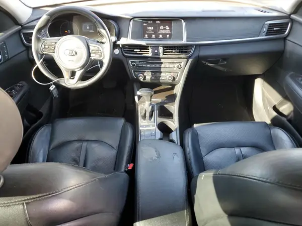 5XXGU4L32HG157412 2017 KIA OPTIMA - Image 8