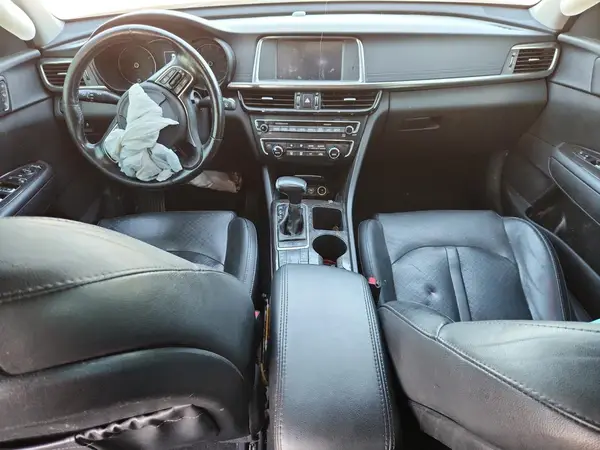5XXGU4L32HG160147 2017 KIA OPTIMA - Image 8