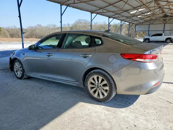 5XXGU4L32HG160715 2017 KIA OPTIMA - Image 2