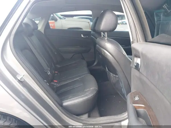5XXGU4L32HG174307 2017 KIA OPTIMA - Image 8