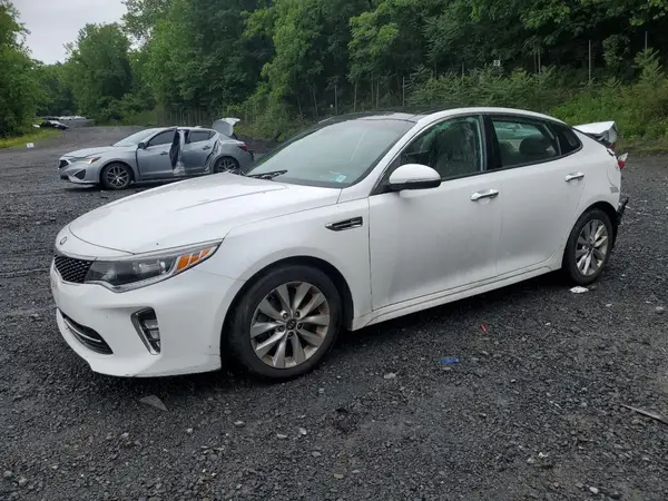 5XXGU4L32JG209000 2018 KIA OPTIMA - Image 1