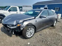 5XXGU4L32JG217677 2018 KIA OPTIMA