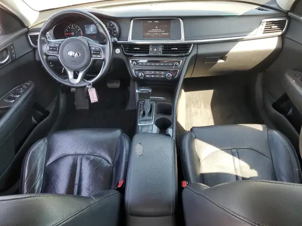5XXGU4L32JG218652 2018 KIA OPTIMA - Image 8