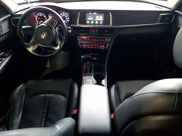 5XXGU4L32JG220594 2018 KIA OPTIMA - Image 8