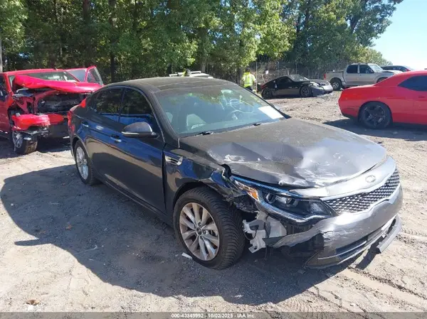 5XXGU4L32JG222930 2018 KIA OPTIMA - Image 1