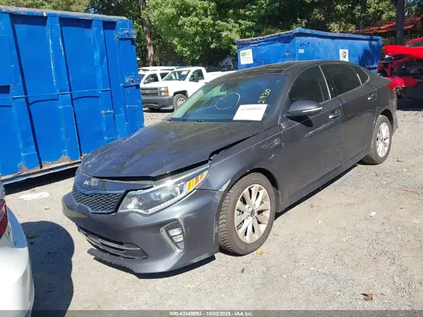 5XXGU4L32JG222930 2018 KIA OPTIMA - Image 2