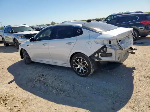 5XXGU4L32JG232339 2018 KIA OPTIMA - Image 2