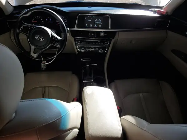 5XXGU4L32JG238805 2018 KIA OPTIMA - Image 8