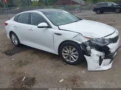 5XXGU4L32JG256365 2018 KIA OPTIMA