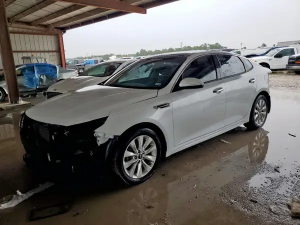 5XXGU4L32JG261534 2018 KIA OPTIMA - Image 1