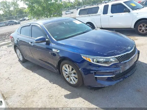 5XXGU4L32JG261985 2018 KIA OPTIMA - Image 1
