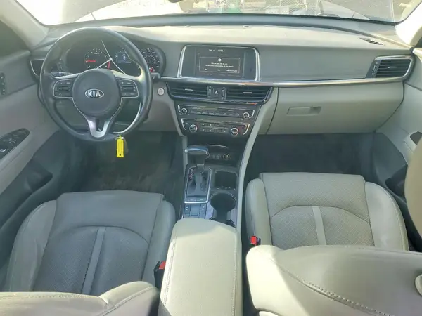 5XXGU4L33GG008750 2016 KIA OPTIMA - Image 8