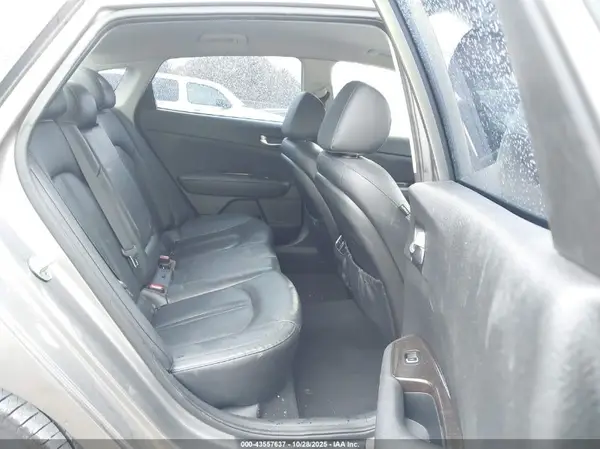 5XXGU4L33GG041196 2016 KIA OPTIMA - Image 8