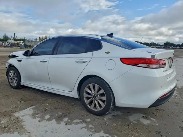 5XXGU4L33GG053249 2016 KIA OPTIMA - Image 2
