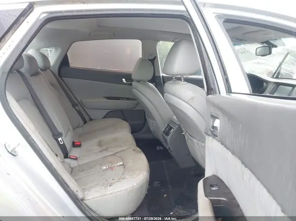 5XXGU4L33GG057933 2016 KIA OPTIMA - Image 8
