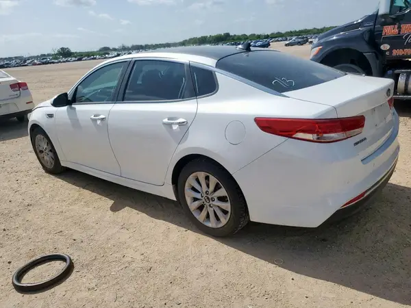 5XXGU4L33GG058676 2016 KIA OPTIMA - Image 2