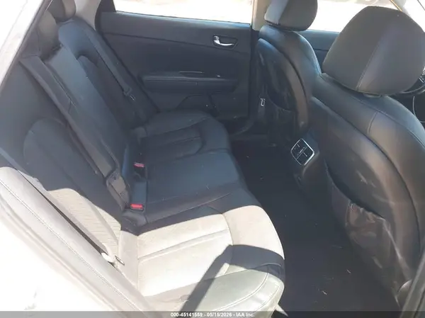 5XXGU4L33GG064798 2016 KIA OPTIMA - Image 8