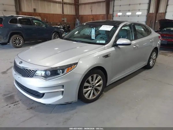 5XXGU4L33GG076207 2016 KIA OPTIMA - Image 2