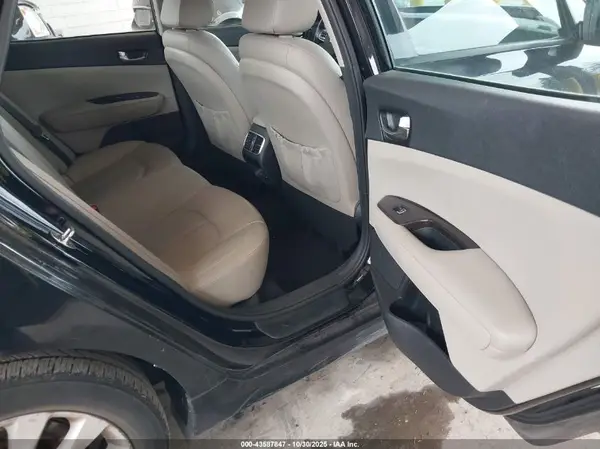 5XXGU4L33GG079172 2016 KIA OPTIMA - Image 8