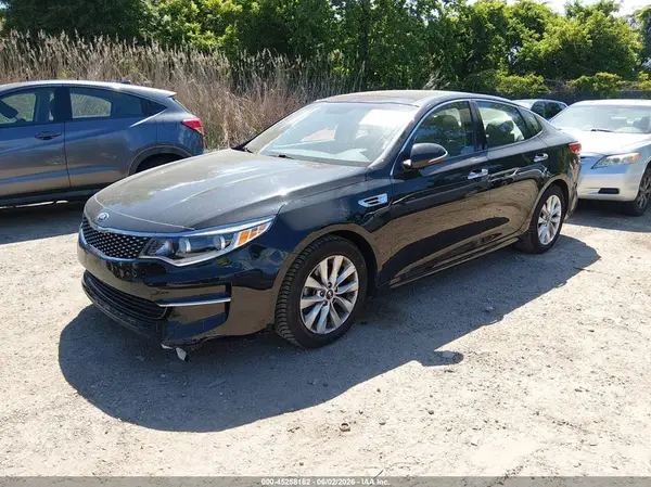 5XXGU4L33GG080516 2016 KIA OPTIMA - Image 2
