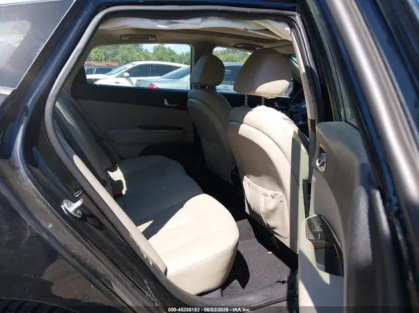 5XXGU4L33GG080516 2016 KIA OPTIMA - Image 8