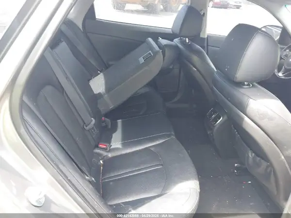 5XXGU4L33GG090012 2016 KIA OPTIMA - Image 8