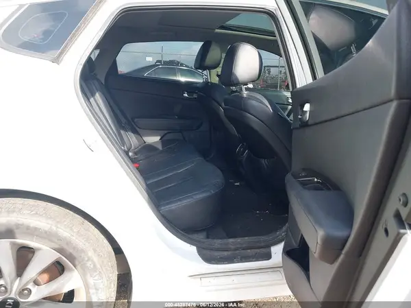 5XXGU4L33GG093427 2016 KIA OPTIMA - Image 8