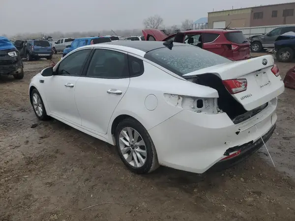 5XXGU4L33GG108024 2016 KIA OPTIMA - Image 2