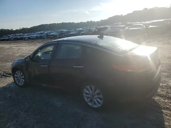 5XXGU4L33GG110551 2016 KIA OPTIMA - Image 2